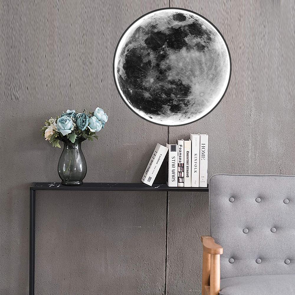 Luna Lamp, a lamp that look like the moon