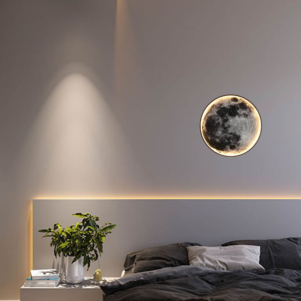Inoleds Luna Lamp on the wall